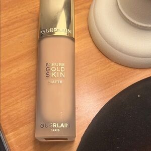 GUERLAIN Parure Gold Skin Matte Foundation